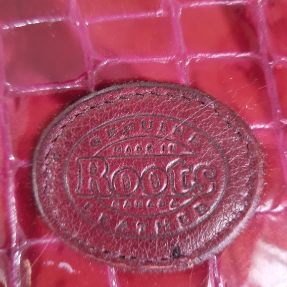 Roots Kobo Case - Picture 3 of 3